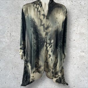 Clara Sun Woo Top Womens 1X Shark Bite Handkerchief Slinky Blouse Fairy F470